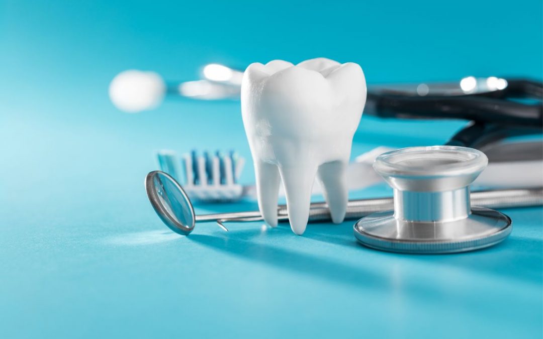 Ascesso dentale: cos’è, quali sono le cause, i sintomi e come eliminare il gonfiore